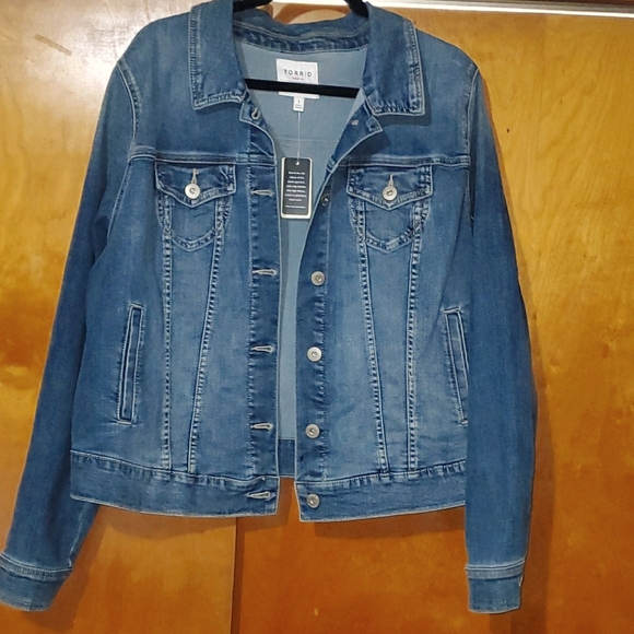 denim jacket size 18